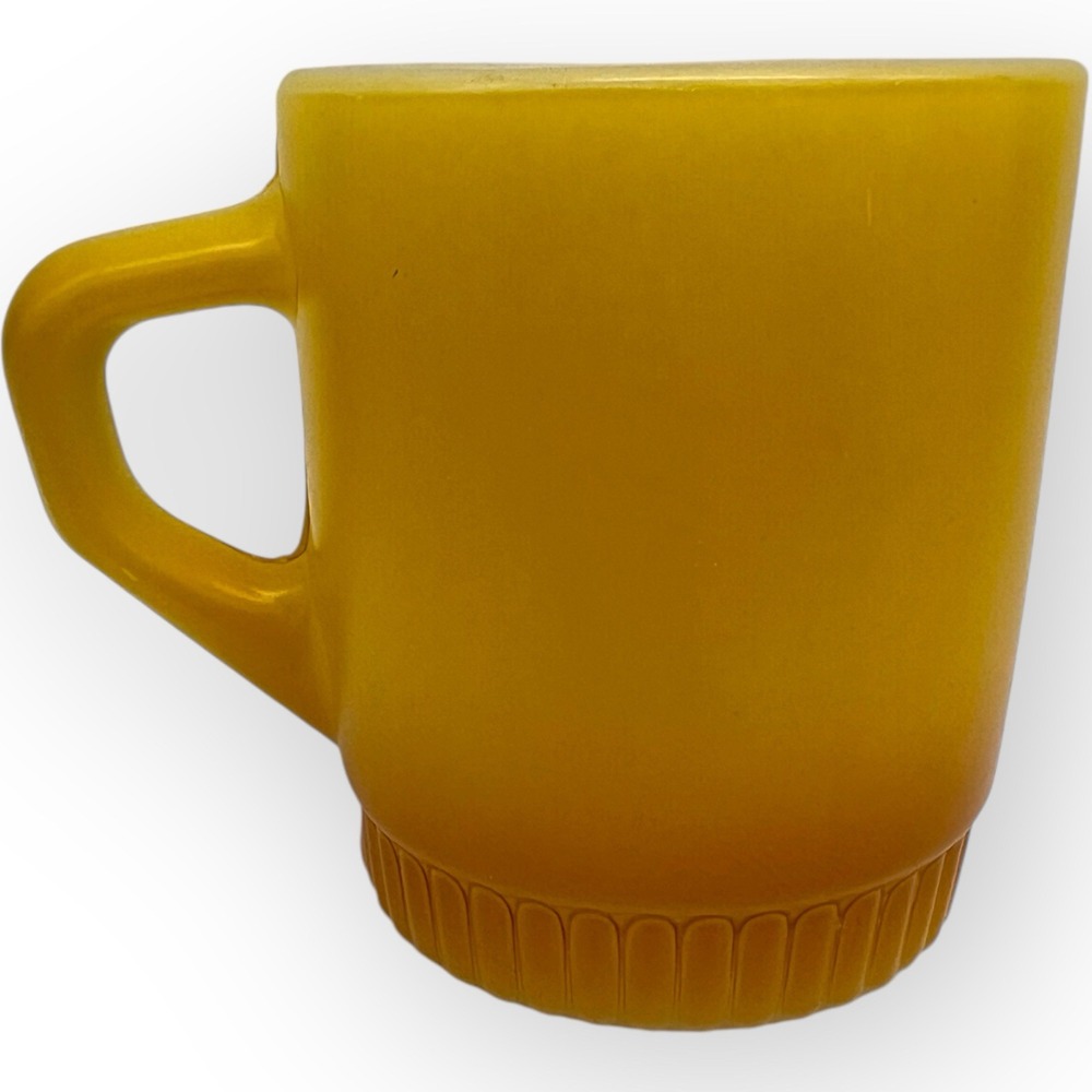 FIRE KING Anchor Hocking Glass ~ Ombre Gold /‎ Yellow Stacking Coffee Cup/mug